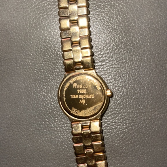 Preloved Raymond Weil watch great condition. - Picture 6 of 6